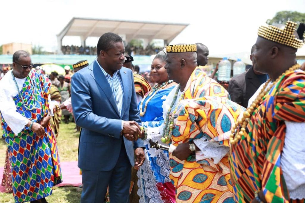 La 49è édition de Ayizan, fête traditionnelle des communautés de la préfecture du Zio, a été célébrée dans une liesse populaire ce 10 août 2019 à Tsévié, en présence du Président de la République SEM Faure Essozimna Gnassingbé.