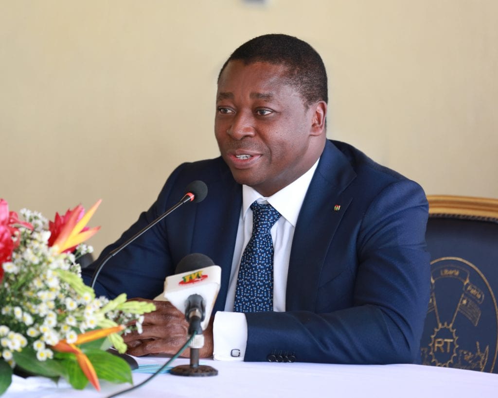 Le Président de la République SEM Faure Essozimna Gnassingbé, a pris ce 1er avril 2020, un décret portant remise de peine restant à courir à des détenus dans divers établissements pénitentiaires du pays.