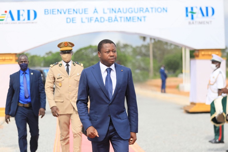 Après l’Institut de formation en alternance pour le développement IFAD-Aquaculture déjà opérationnel à Elavagnon dans l’Est Mono, c’est au tour de l’IFAD-Bâtiment d’ouvrir ses portes à Adidogomé à Lomé pour répondre valablement au souhait de la jeunesse togolaise et du secteur privé dans le domaine des BTP.