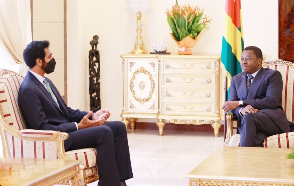 Le Président de la République Faure Essozimna Gnassingbé s’est entretenu ce 28 octobre 2021 avec Sheikh Shakhbout Ben Nahyan Al-Nahyan, Vice-ministre des Affaires étrangères et de la Coopération internationale des Emirats Arabes-Unis, en visite de travail au Togo