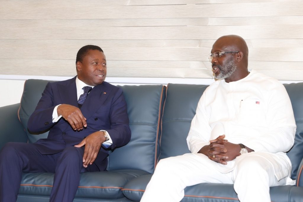 Le Président de la République, Faure Essozimna Gnassingbé effectue ce 13 février 2022 une visite officielle à Monrovia au Libéria.