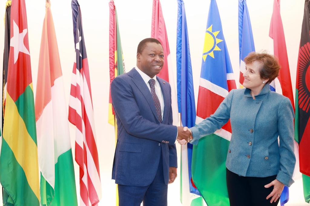 Le Président de la République, Faure Essozimna Gnassingbé, s'est entretenu ce 13 octobre 2022 à Washington avec Madame Alice Albright, Directrice exécutive de la Millenium Challenge Corporation (MCC).