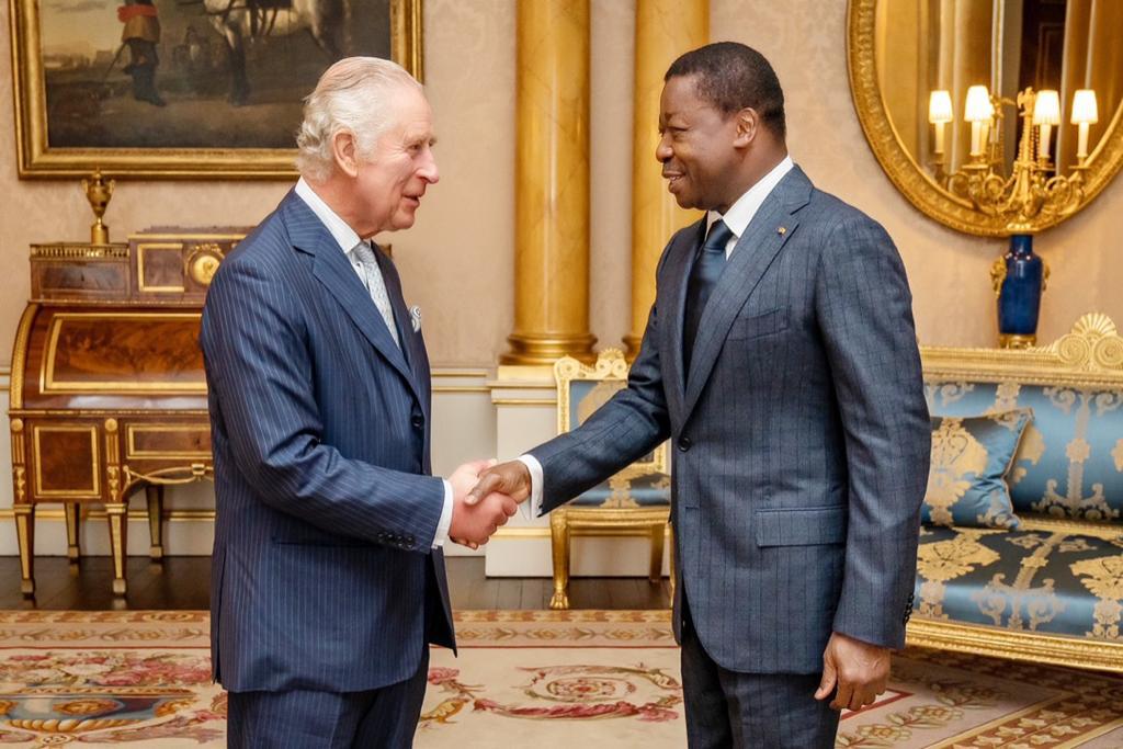Le chef de l’Etat, Faure Essozimna Gnassingbé s’est entretenu ce 20 octobre 2022 à Londres, avec Sa Majesté le roi Charles II au palais de Buckingham.