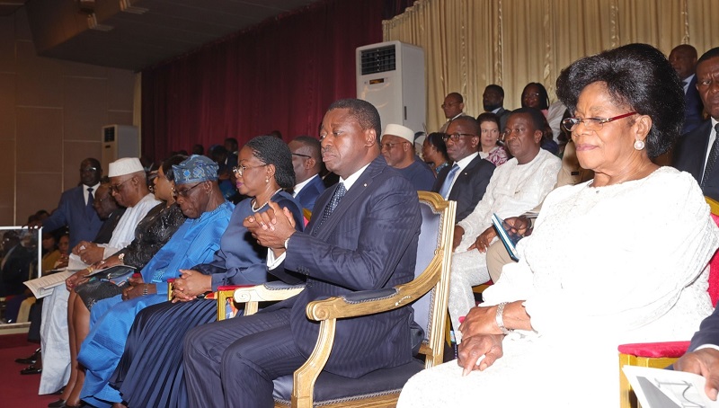 Il y a 18 ans déjà que le Président Eyadéma fut rappelé à Dieu. En ce jour mémoriel, des offices religieux se sont déroulés ce dimanche 05 février 2023 au palais des Congrès de Kara, en présence du chef de l’Etat Faure Essozimna Gnassingbé et de l’ancien Président nigérian, Olusegun Obasanjo, ami du Père de la nation.
