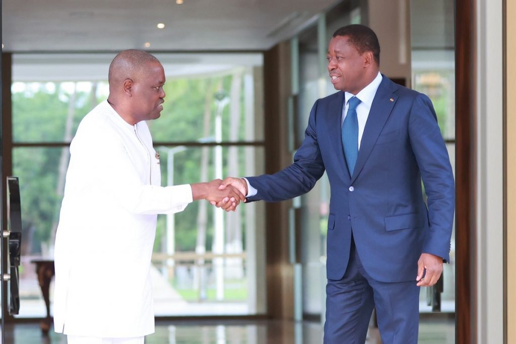 Le Président de la République, Faure Essozimna Gnassingbé s’est entretenu, ce 27 février 2023, avec le Directeur général sortant de l’Ecobank Transnational Corporated (ETI); Monsieur Ade Ayeyemi.