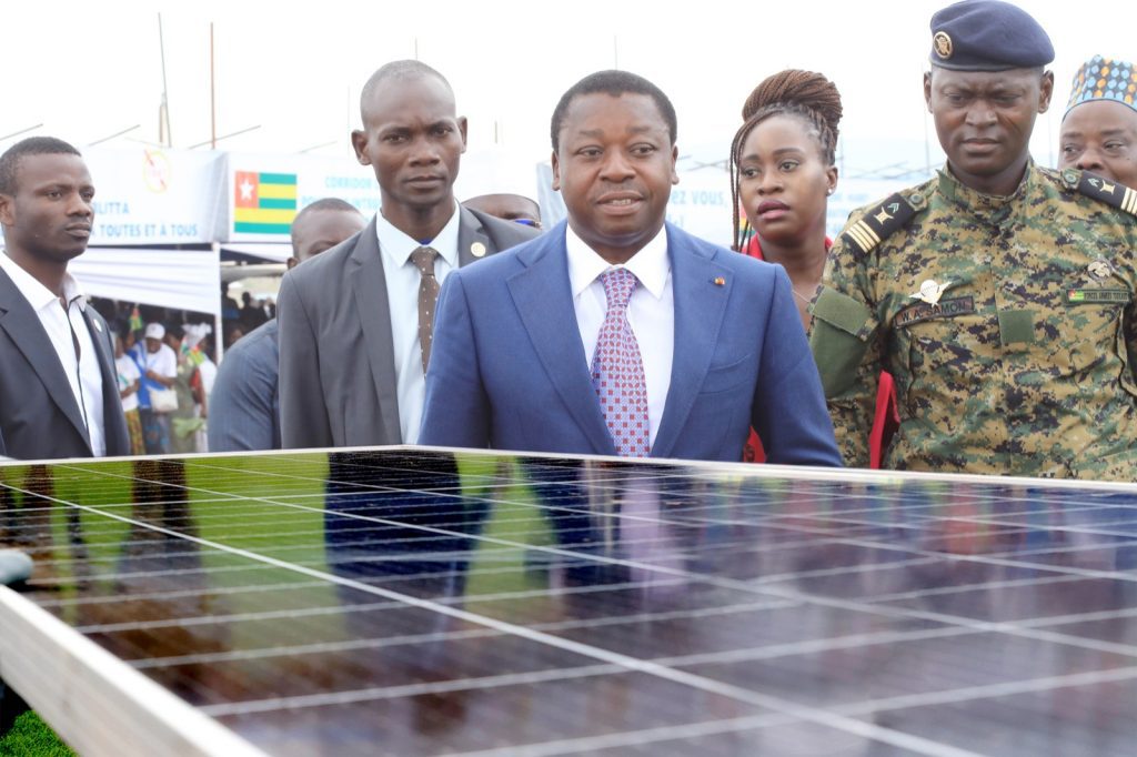 Le chef de l’État, Faure Essozimna Gnassingbé a procédé, ce 21 mars 2023, au lancement des travaux de la troisième phase de la centrale solaire photovoltaïque de Blitta, la plus grande de la sous-région ouest africaine