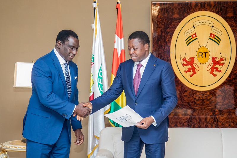 Le Président de la République, Faure Essozimna Gnassingbé, a échangé ce 18 avril 2023 à Lomé, avec le ministre d’Etat sénégalais, Dr Cheikh Kanté, Envoyé Spécial du Président Macky Sall.