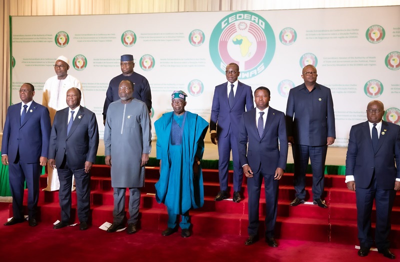 Réunis en session extraordinaire ce 24 février 2024 à Abuja, les chefs d’Etat et de gouvernement de la CEDEAO ont pris d’importantes décisions notamment la levée d’une partie des sanctions économiques et financières contre le Niger. Une ligne défendue depuis des mois par Lomé…
