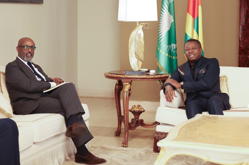 Le Président de la République, Faure Essozimna Gnassingbé s’est entretenu, ce vendredi 1er novembre 2024, avec le Directeur du département Afrique du Fonds monétaire international (FMI) en mission au Togo.