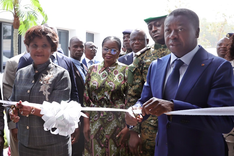 Le Président de la République, Faure Essozimna Gnassingbé, a procédé ce vendredi 24 janvier 2025 à l’inauguration de l’annexe de l’hôpital de référence de niveau 4, Dogta-Lafiè, symbole d’une volonté collective d’avancer vers un avenir plus sain.